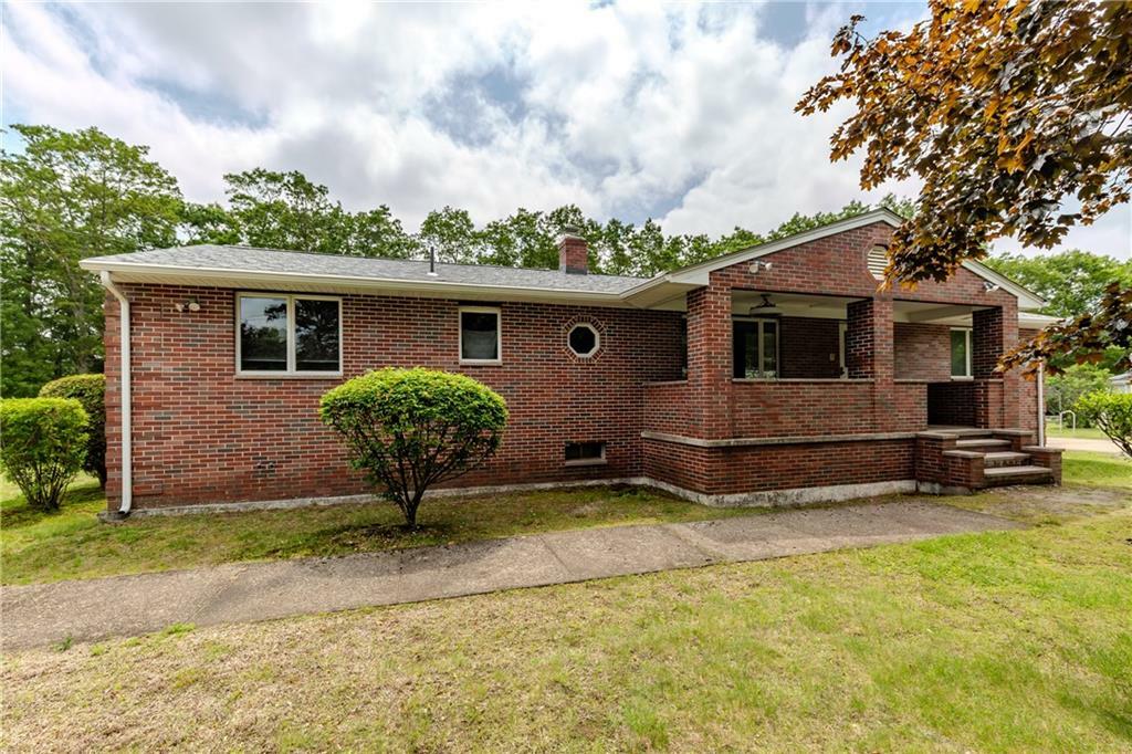 Property Photo:  10 Lantern Road  RI 02917 