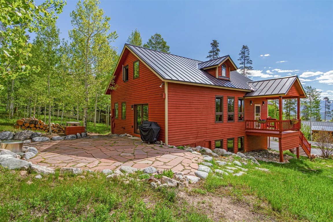Property Photo: 87 Spring Beauty Drive CO 80498