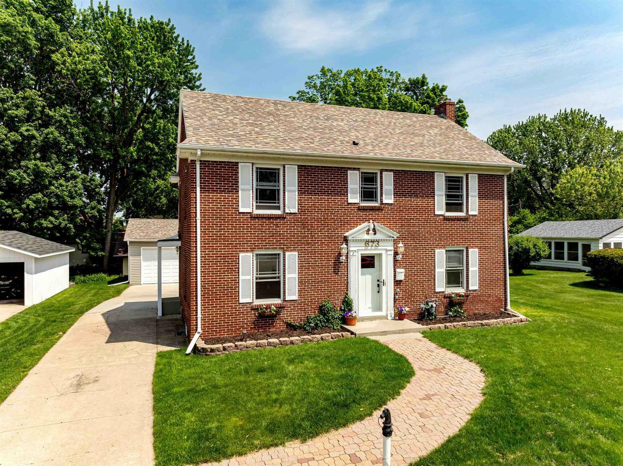 Property Photo: 673 South Grove Street WI 54971
