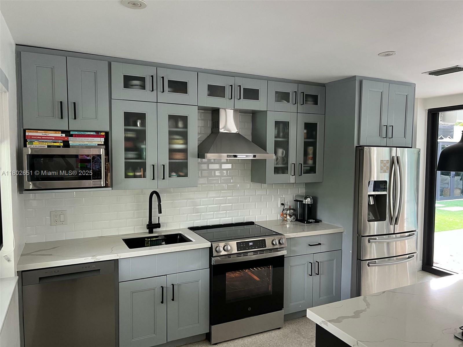 Property Photo: 7921 SW 100th St FL 33156