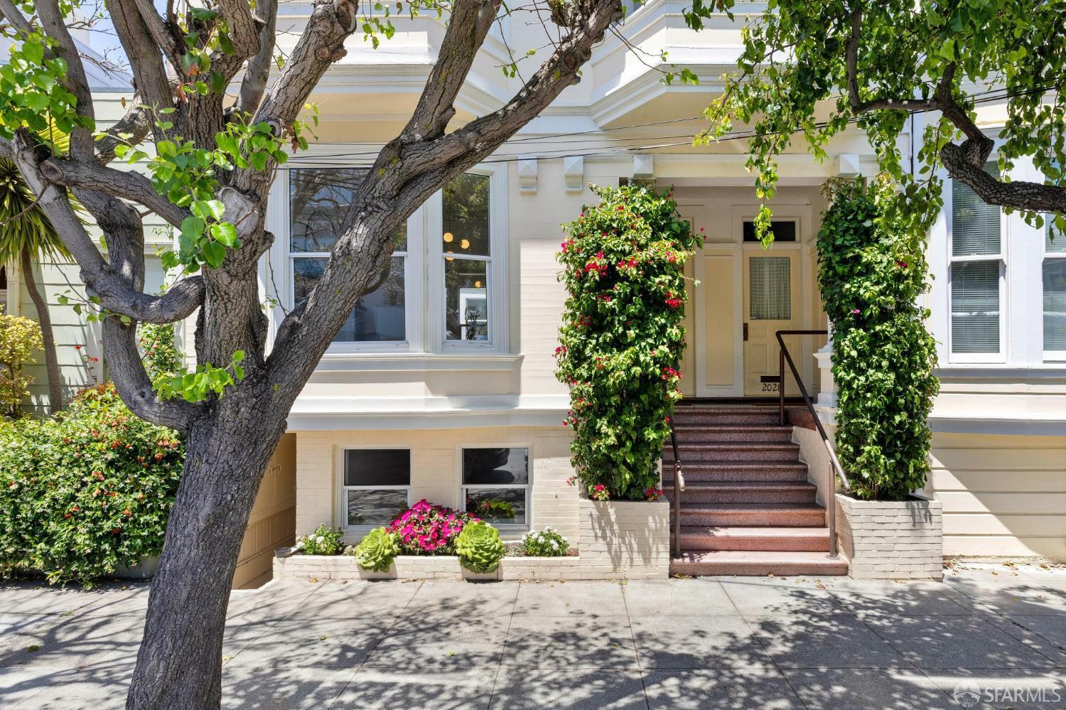 2030 Filbert Street  San Francisco CA 94123 photo