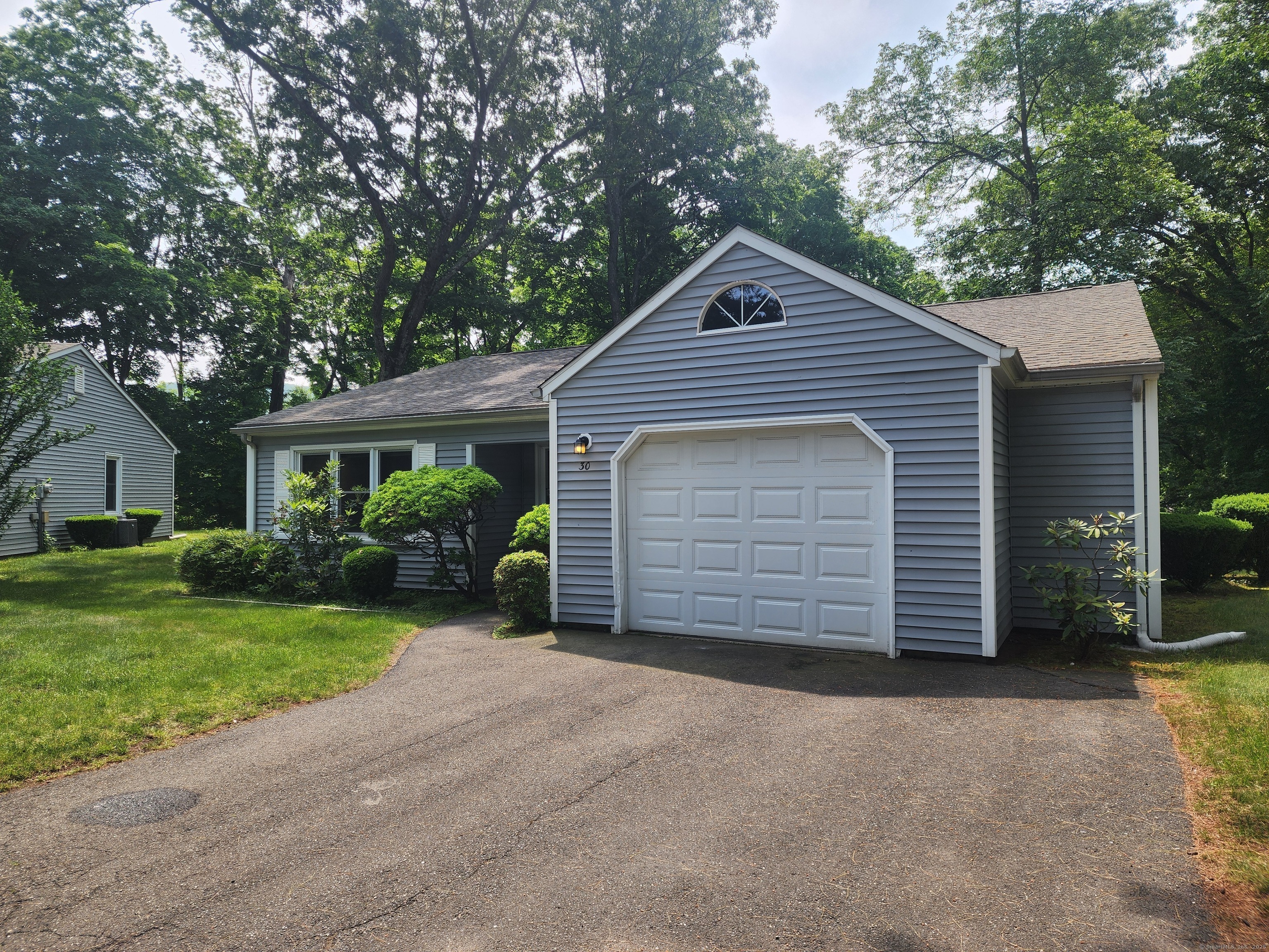 Property Photo: 2415 Shepard Avenue Apt 30 CT 06518