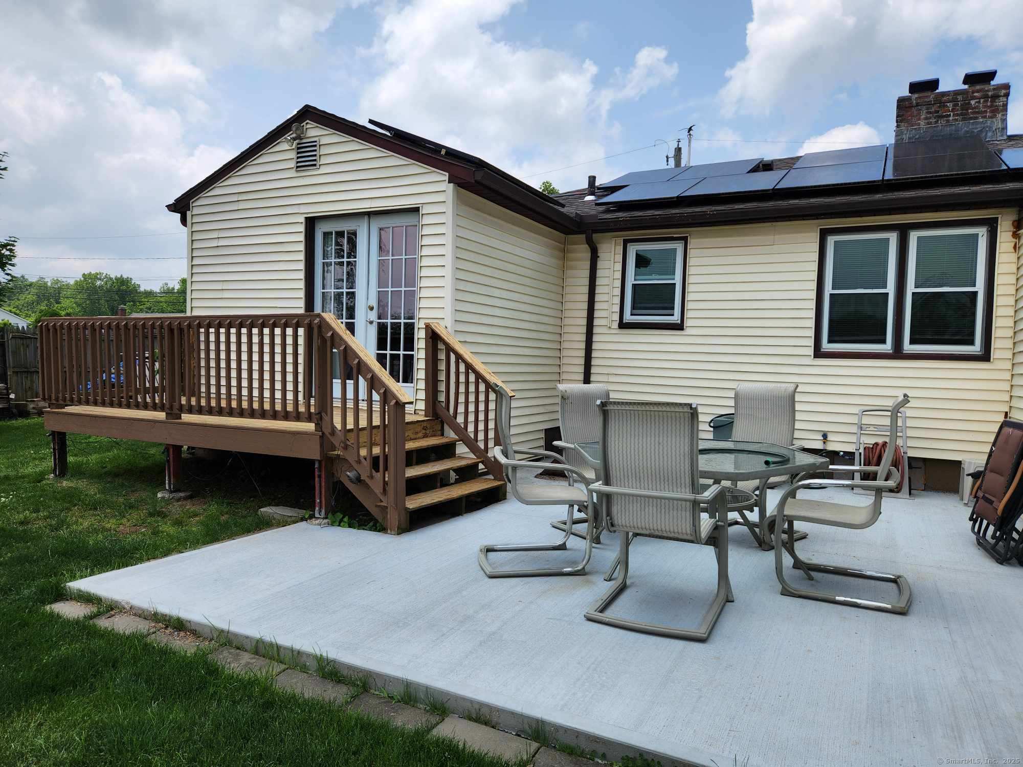 Property Photo: 104 Old Stagecoach Road CT 06450