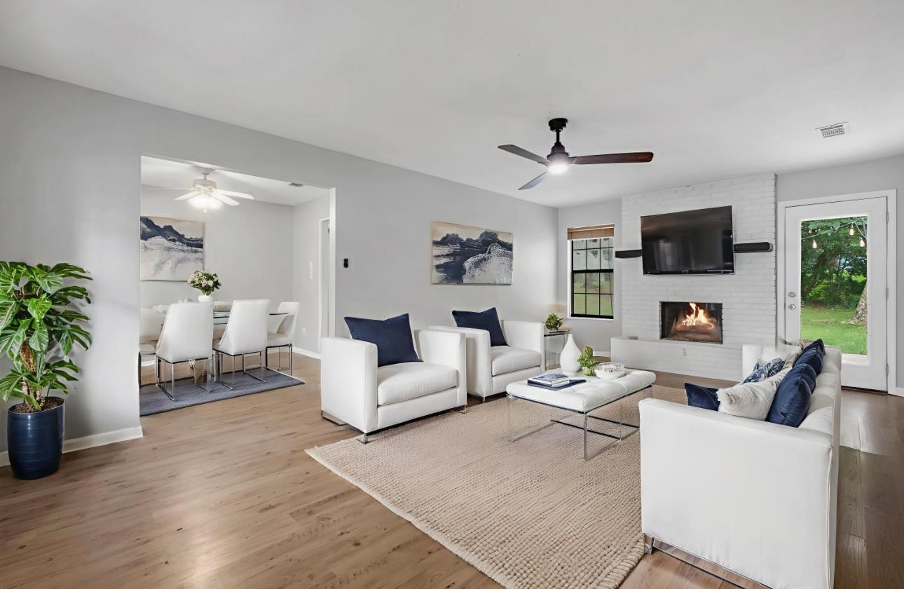 Property Photo: 827 Alliegood Avenue FL 32303