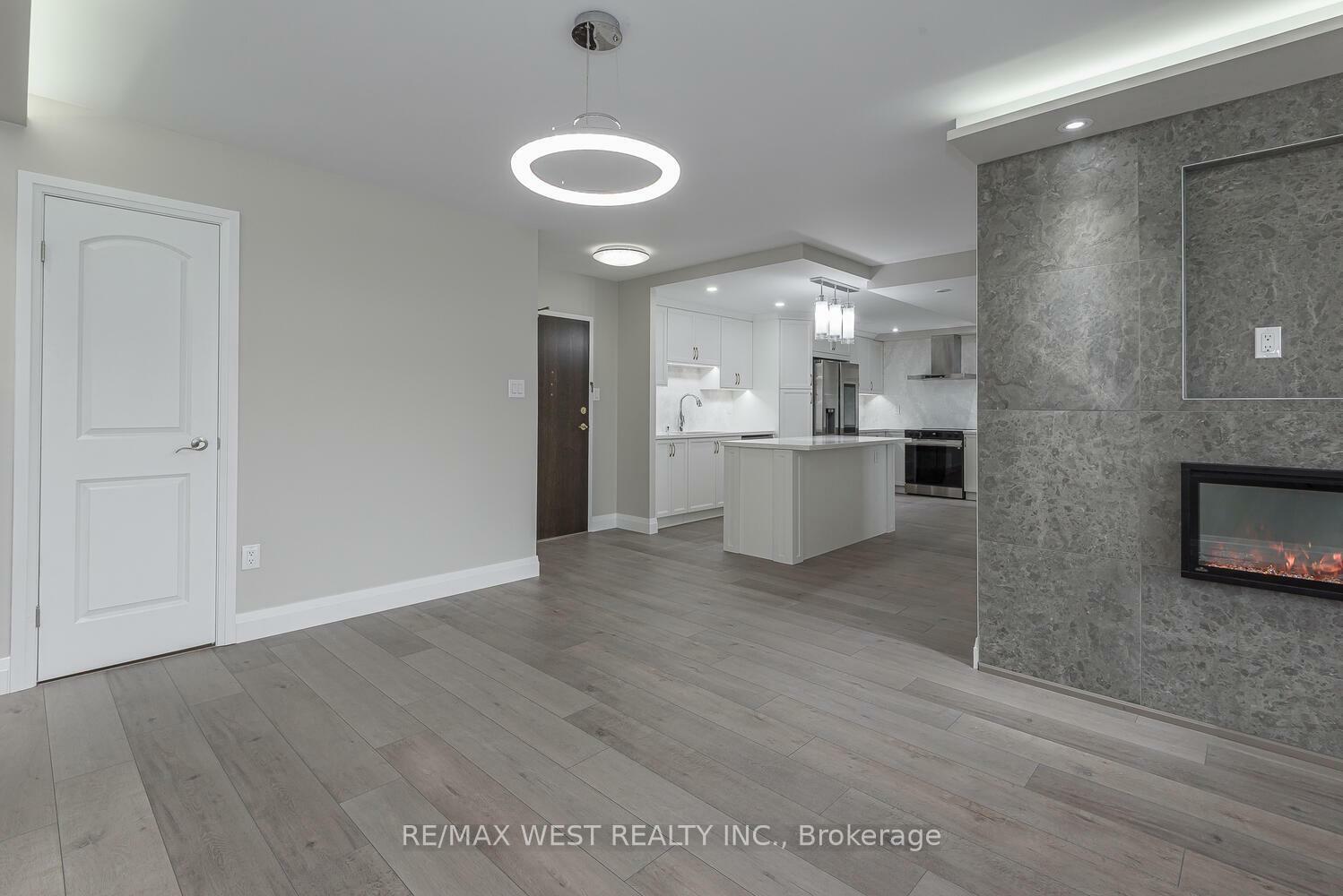 Property Photo: 820 Burnhamthorpe Road 1104 ON M9C 4W2