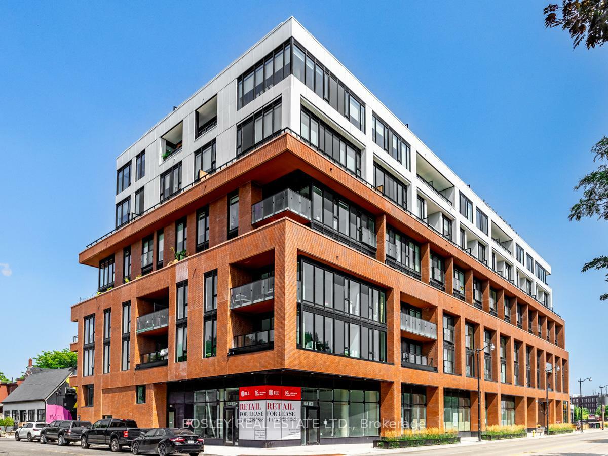 Property Photo: 2720 Dundas Street W 406 ON M6P 1Y2