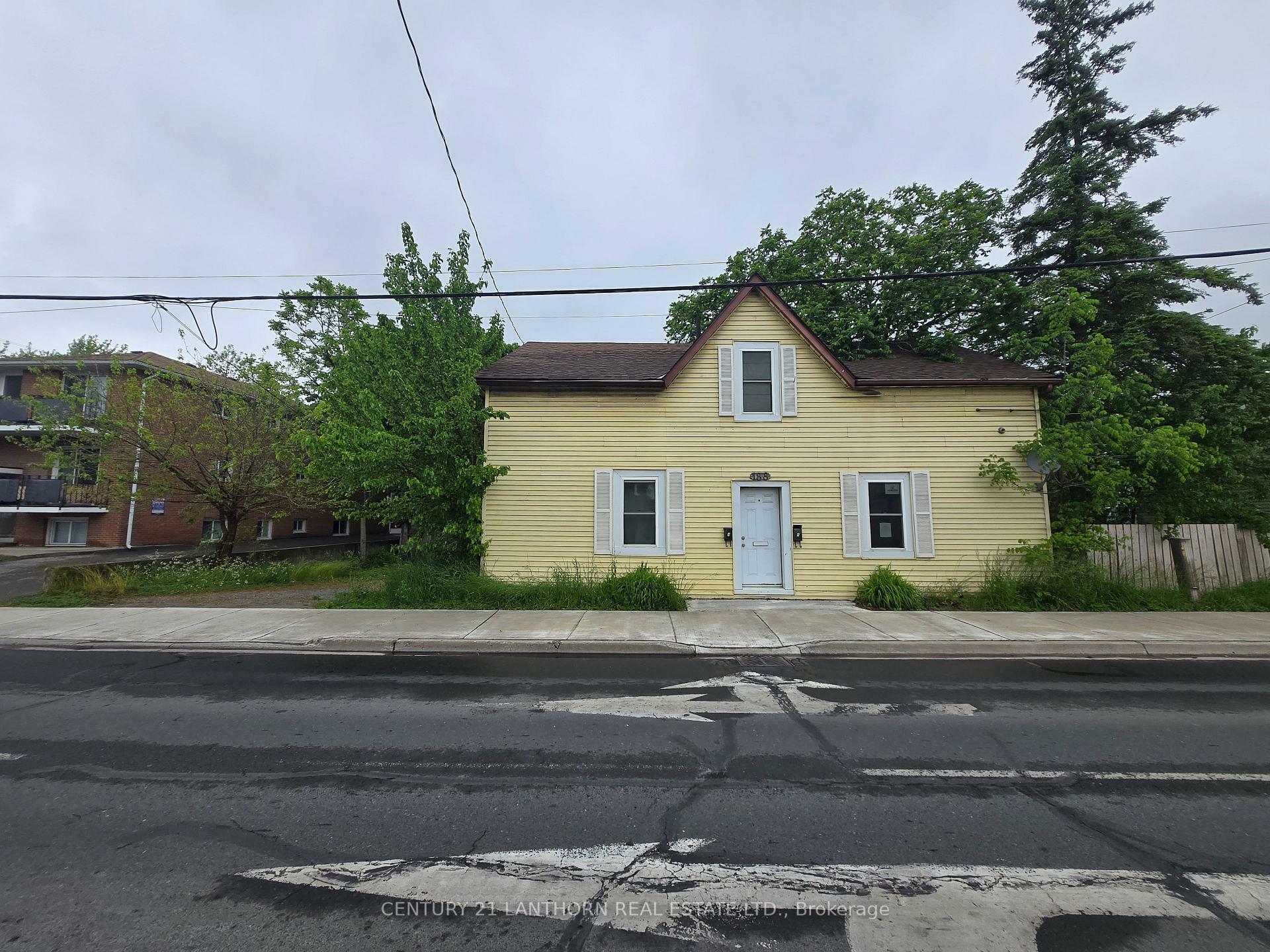 Property Photo: 188 Dundas Street W ON K8V 3R2