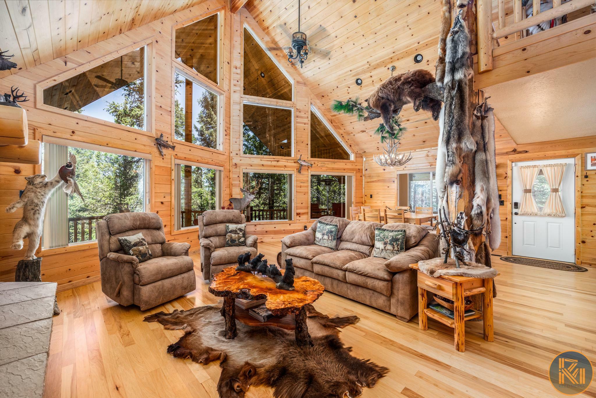 Property Photo: 2945 E Comanche Dr UT 84762