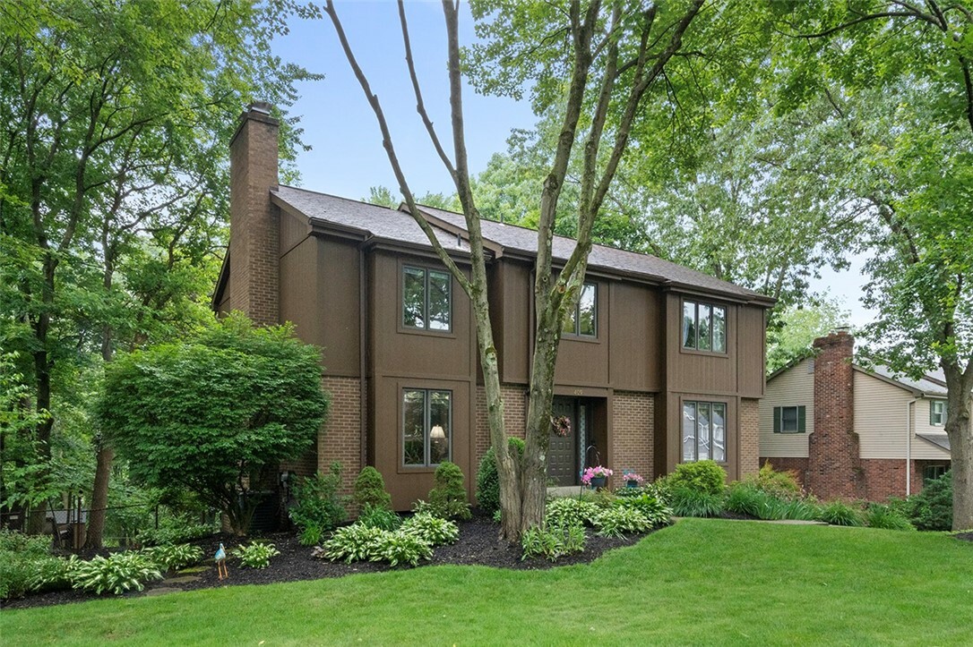 Property Photo:  409 Forest Trails Dr  PA 15090 