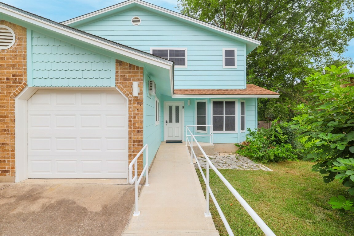 Property Photo: 2008 Kenneth Avenue B TX 78741
