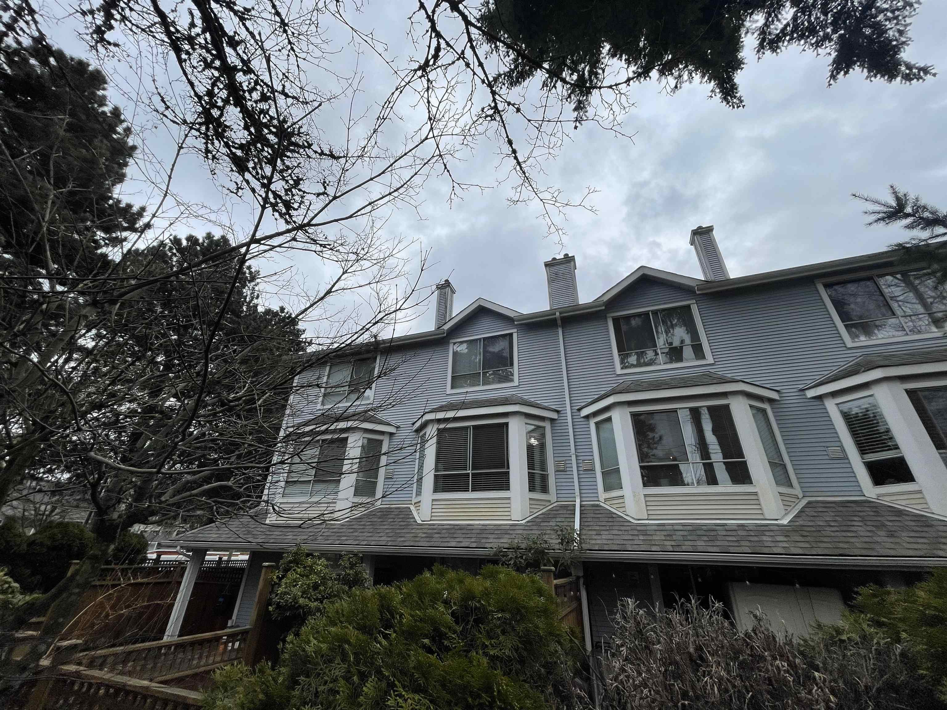 Property Photo: 7184 Stride Avenue 15 BC V3N 1T7
