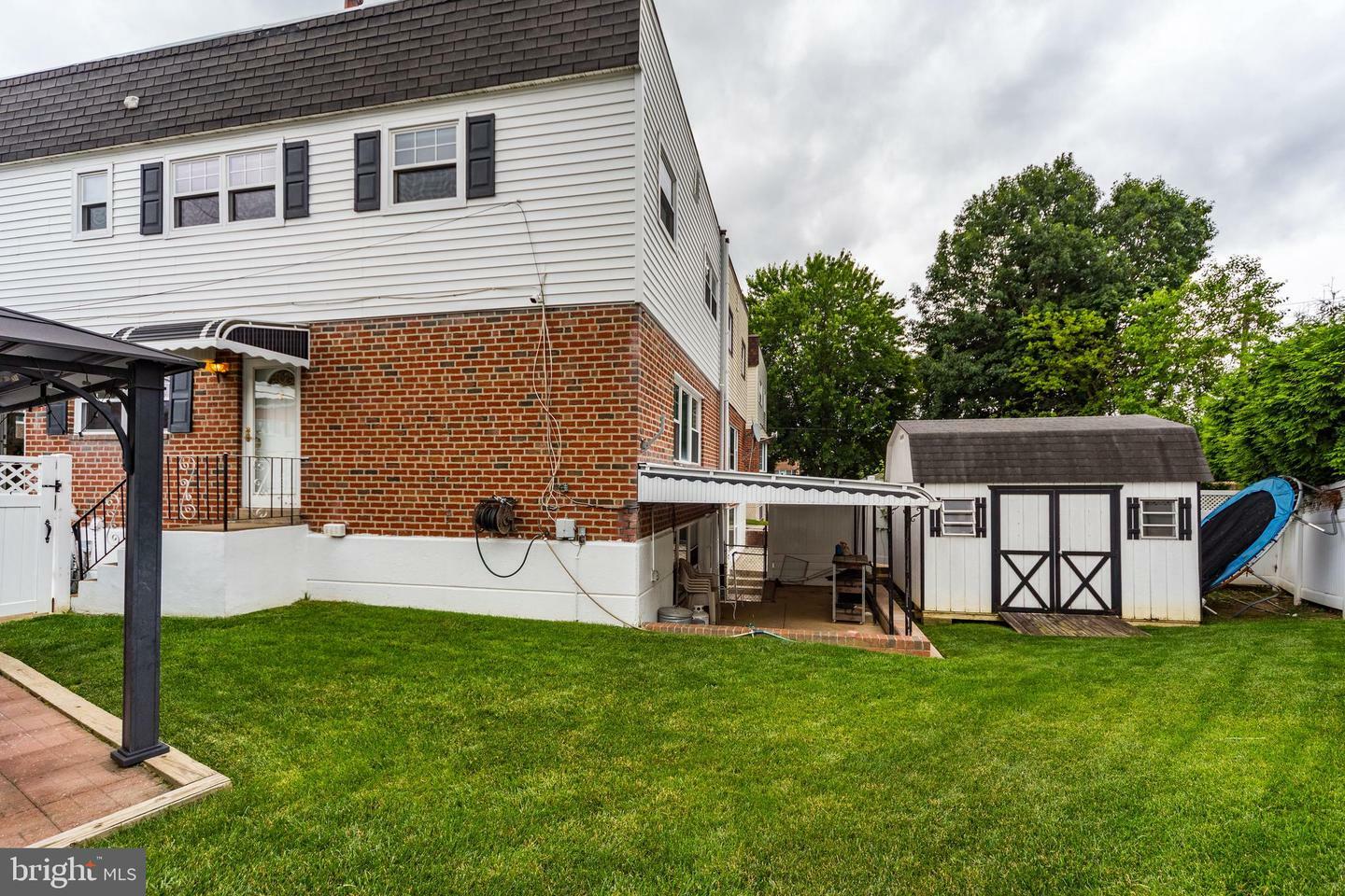 Property Photo: