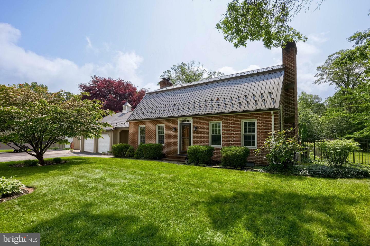2585 Midpine Drive  York PA 17404 photo