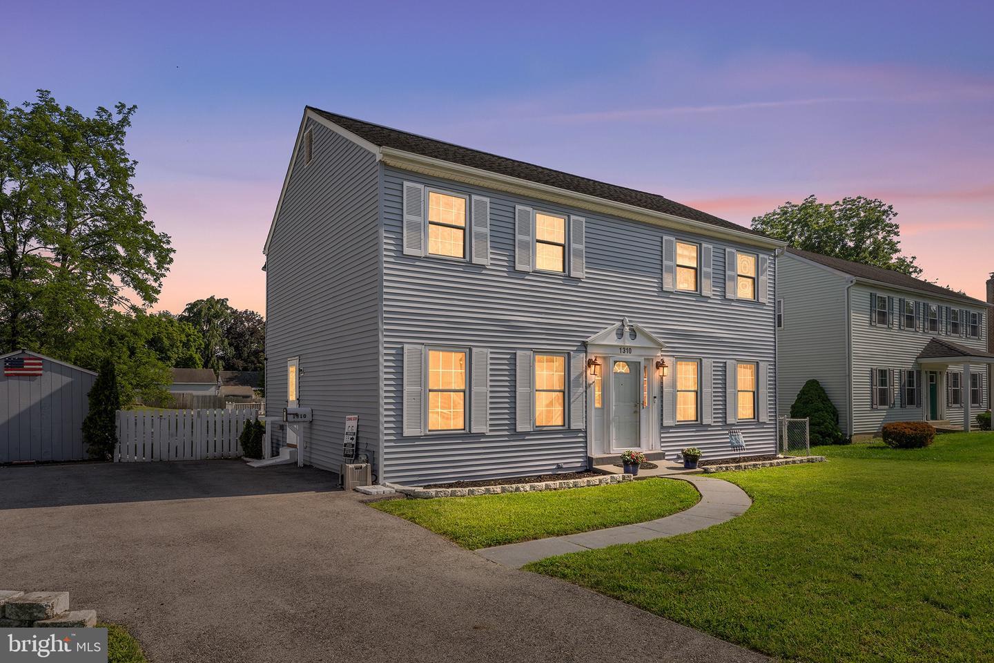 Property Photo: 1310 Fairview Court 2 PA 19094