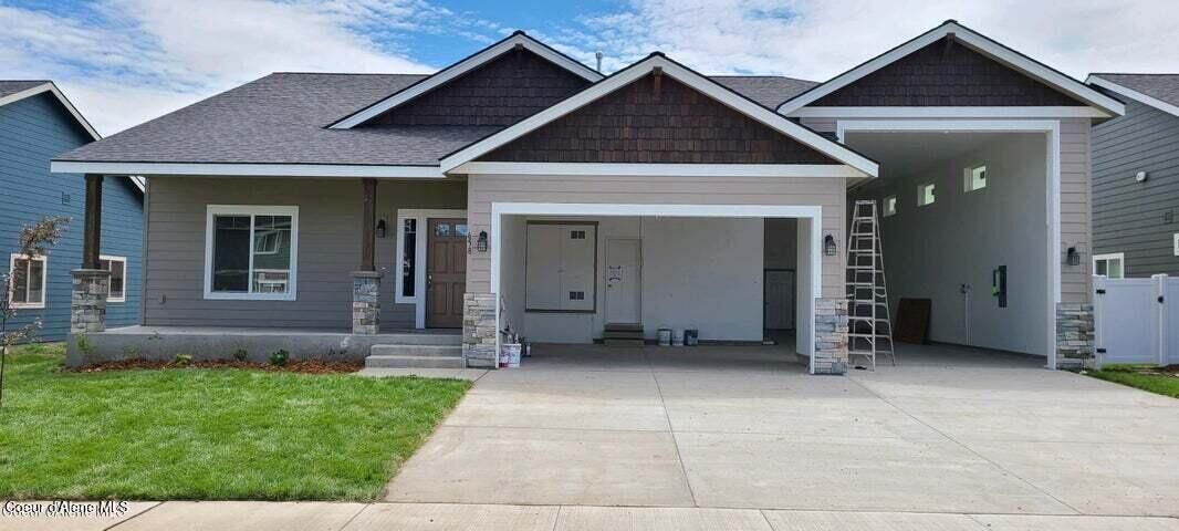 Property Photo:  2907 N Neptune St.  ID 83854 