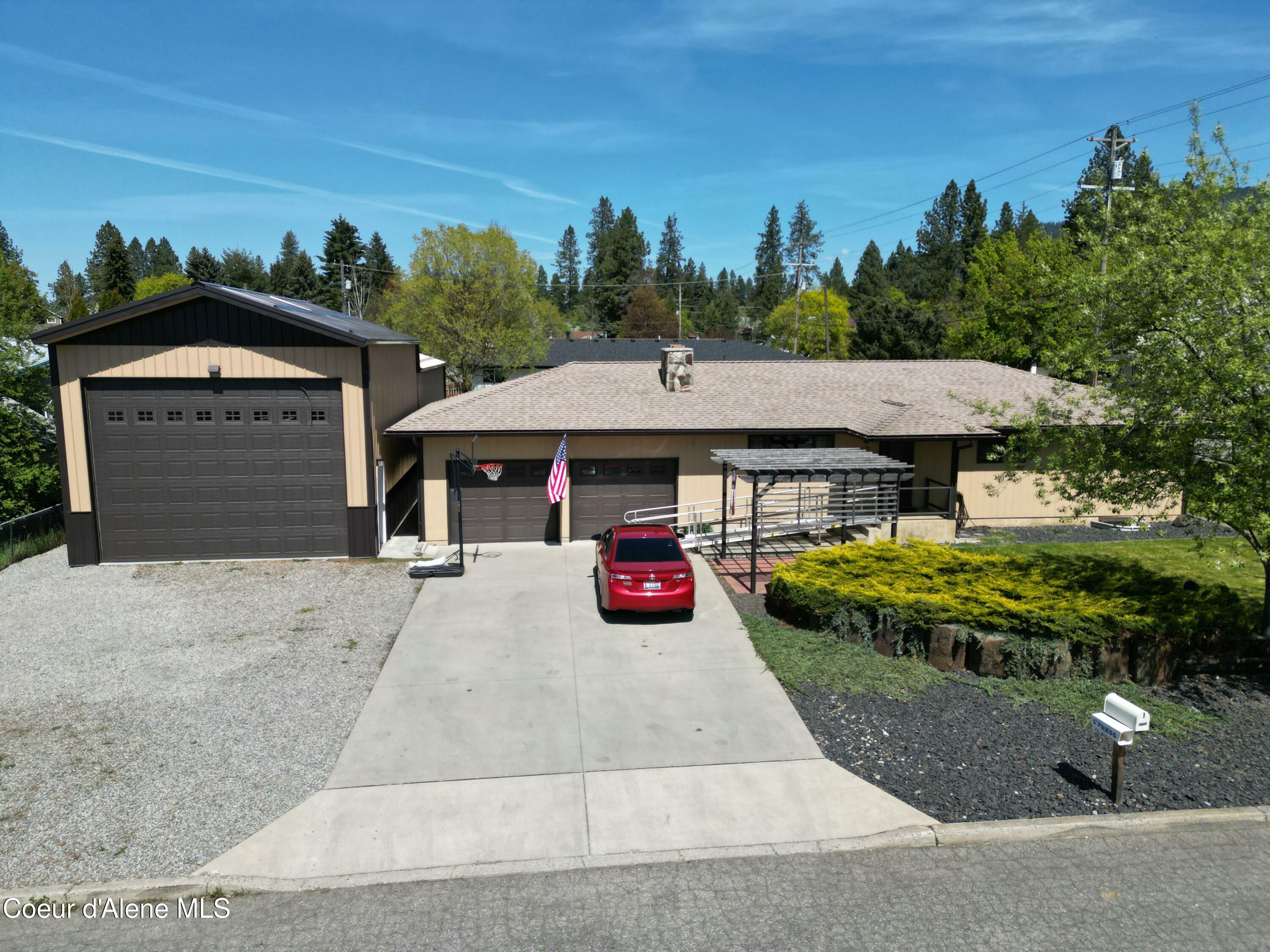 Property Photo: 1621 E Haycraft Ave ID 83815