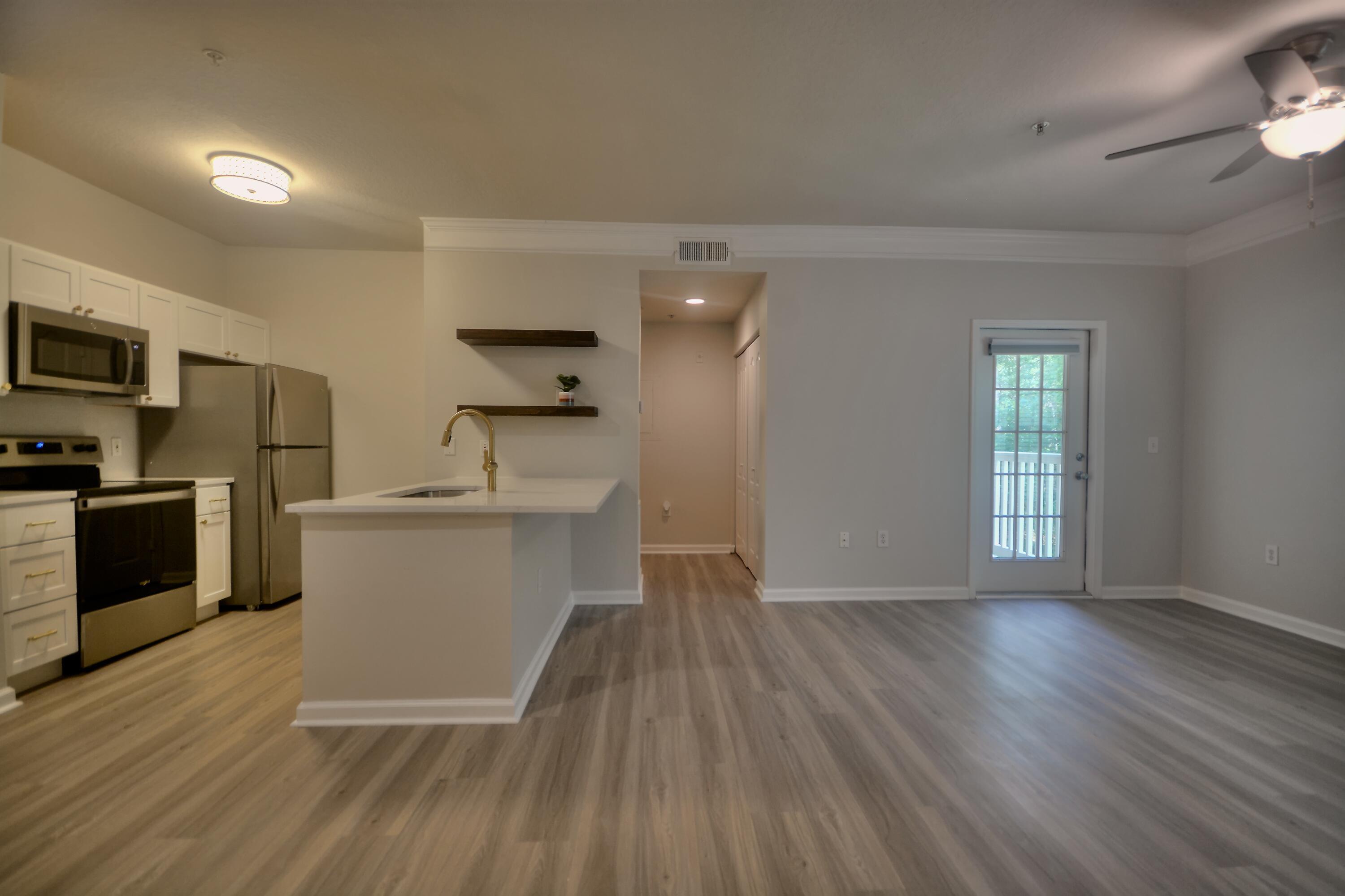 Property Photo: 1300 Park West Boulevard # 519 SC 29466