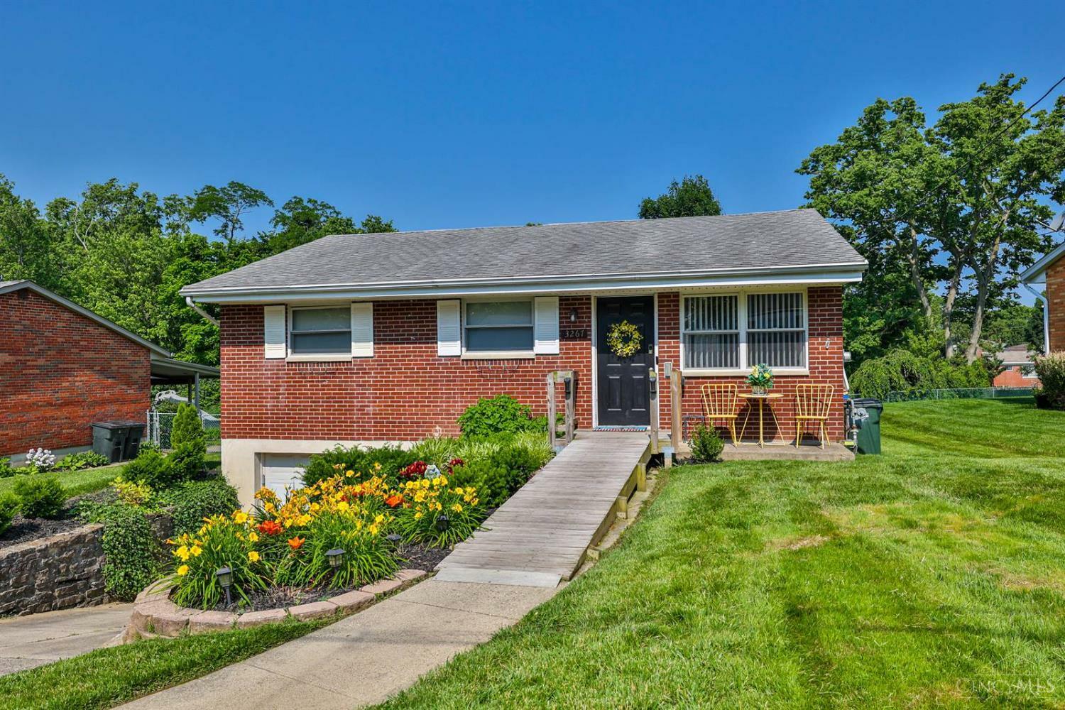 Property Photo: 3267 Harmony Lane OH 45248