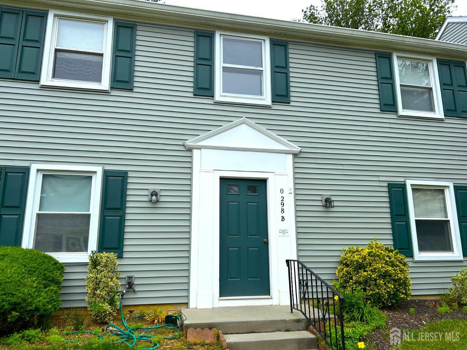 298-B Sharon Way  Monroe NJ 08831 photo