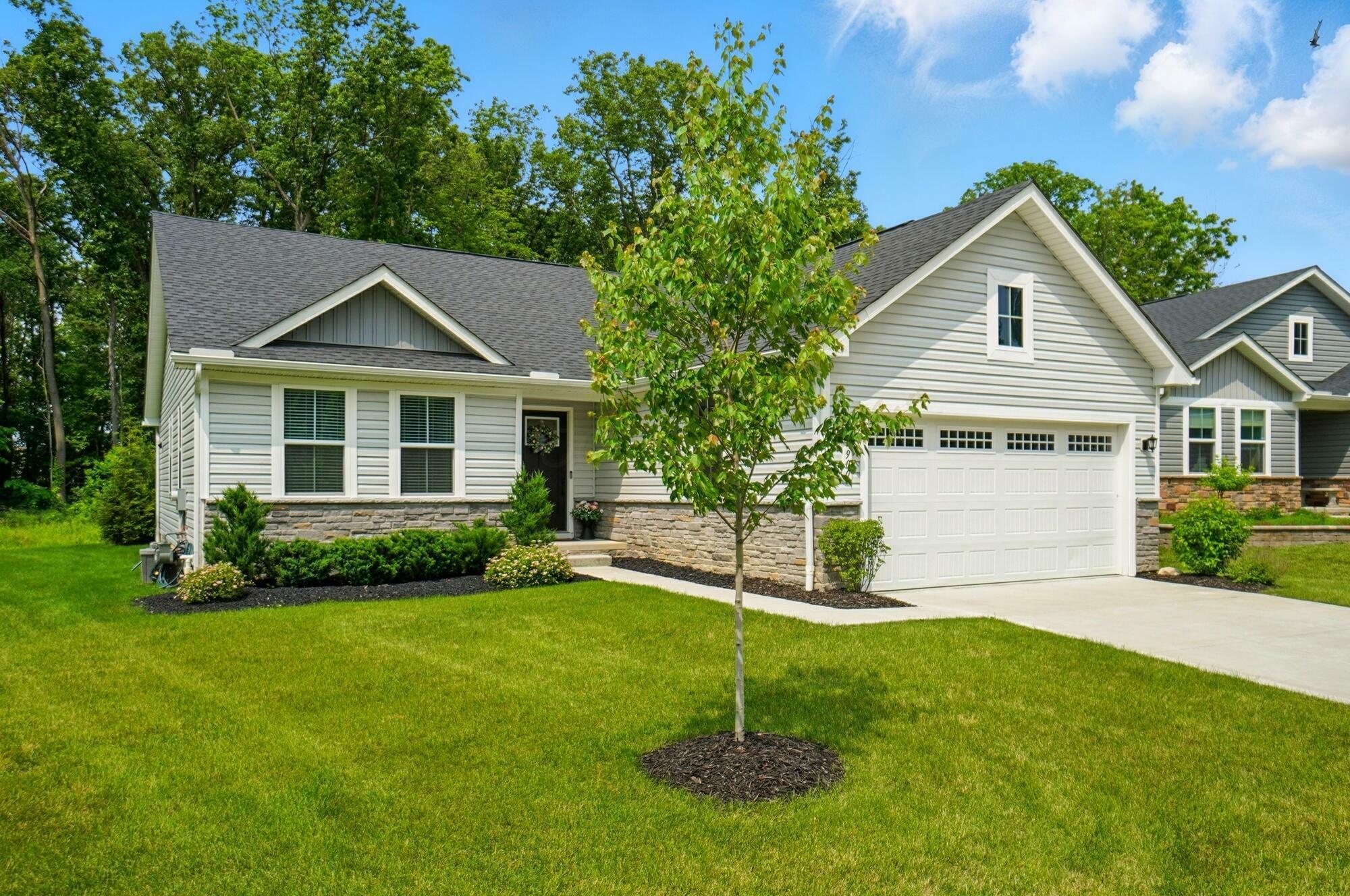 Property Photo: 900 Buchloe Drive OH 43040