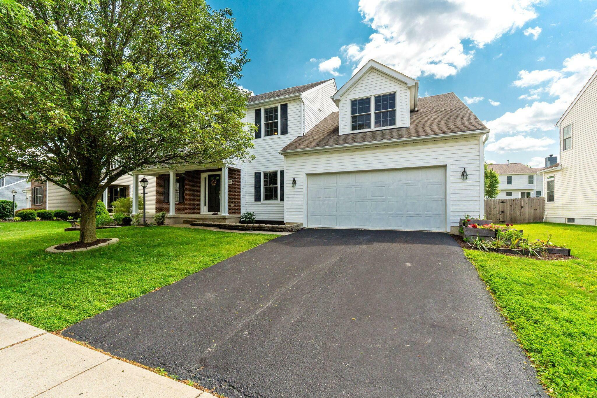Property Photo: 1828 Chiprock Drive OH 43040