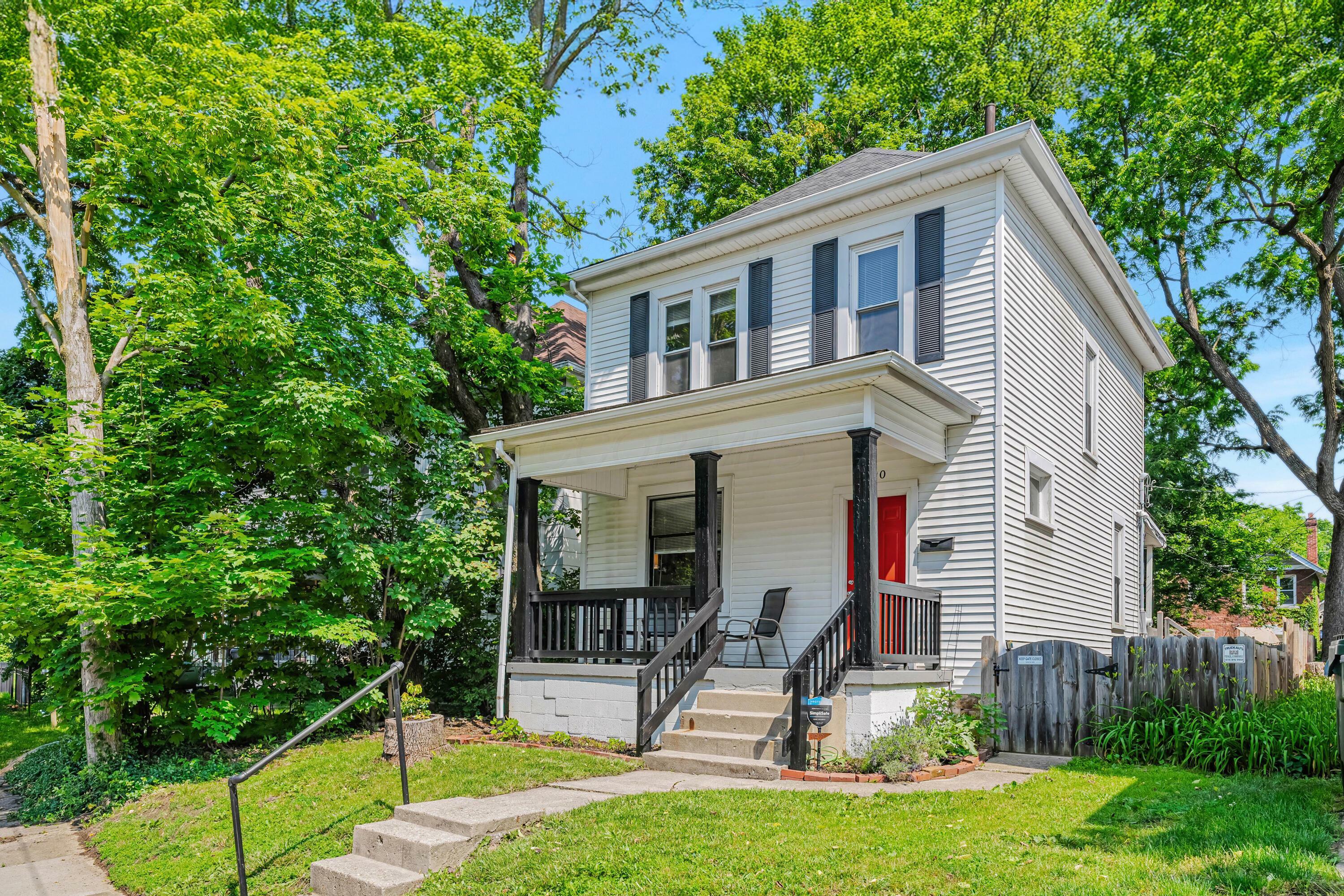 Property Photo: 120 E Blake Avenue OH 43202
