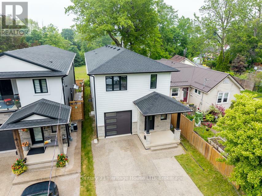 61.5b Jarrow Road  St. Catharines (Lakeshore) ON L2M 1B7 photo