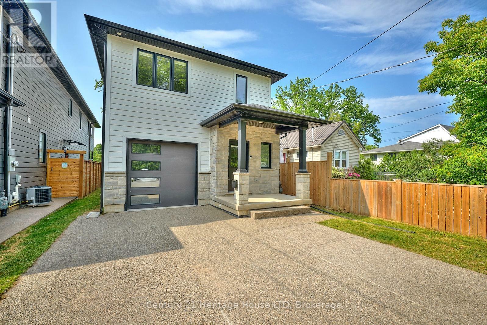 61.5b Jarrow Road  St. Catharines (Lakeshore) ON L2M 1B7 photo
