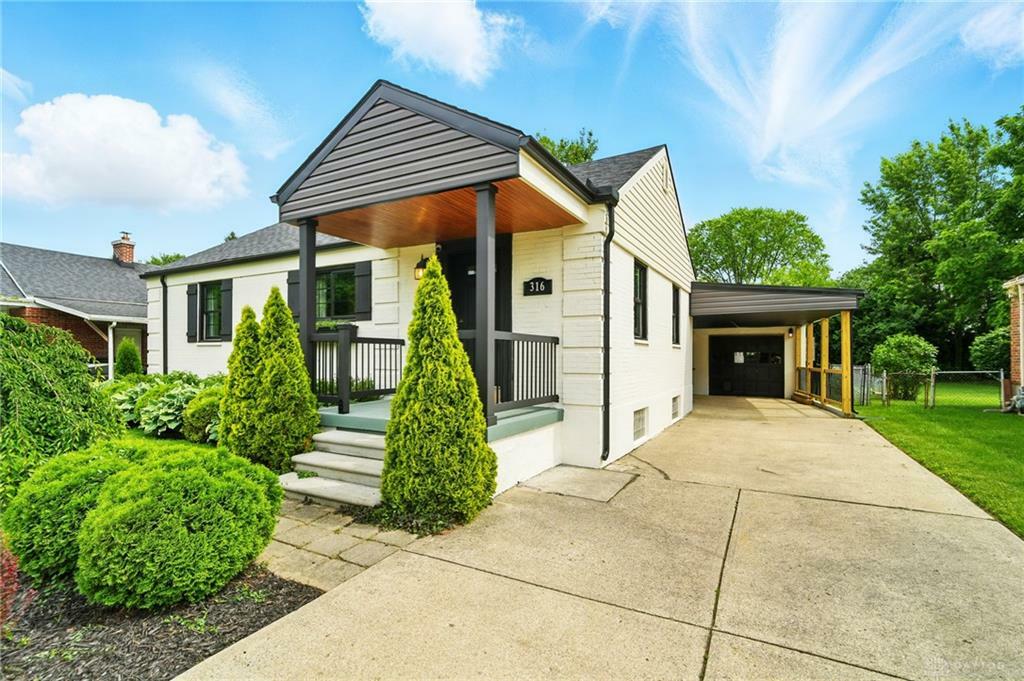 Property Photo: 316 E Dorothy Lane OH 45419