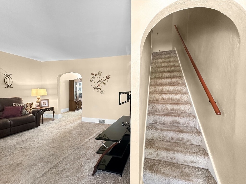 Property Photo: 1016 Priestley Avenue PA 16511