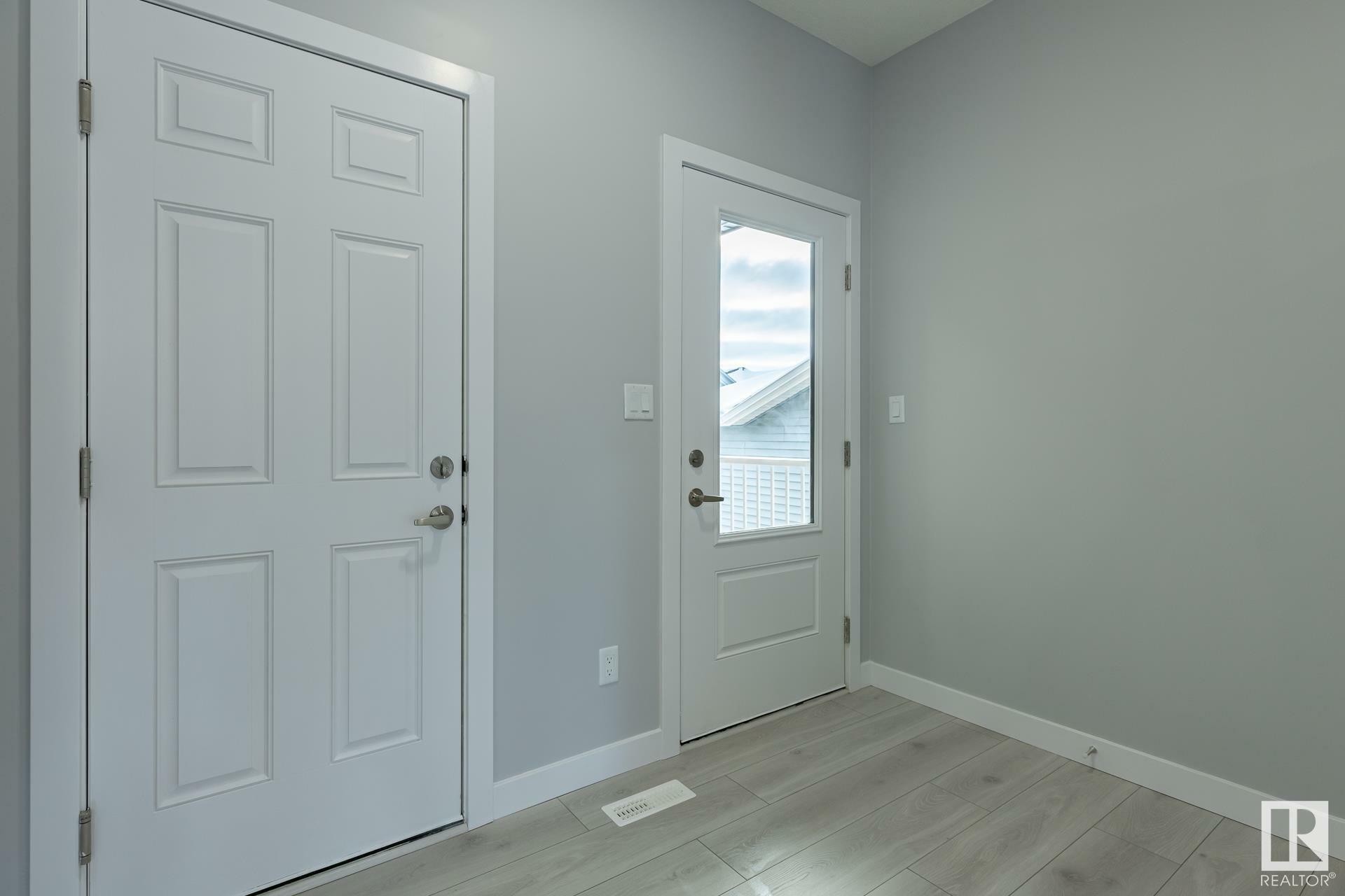Property Photo: 93 Hilton Cove AB T7X 1Y4