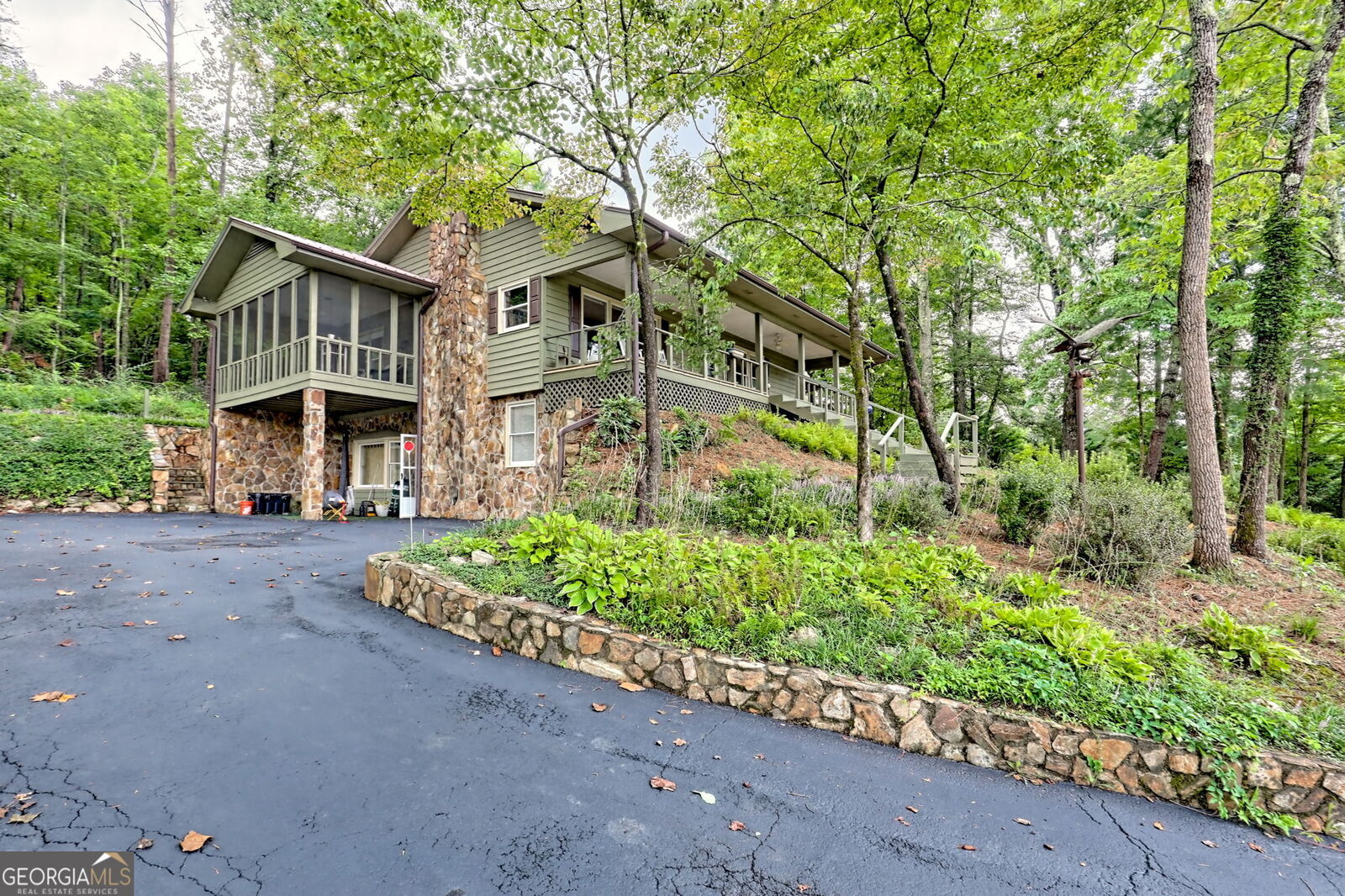 Property Photo:  445 Joe Davis Road  GA 30576 