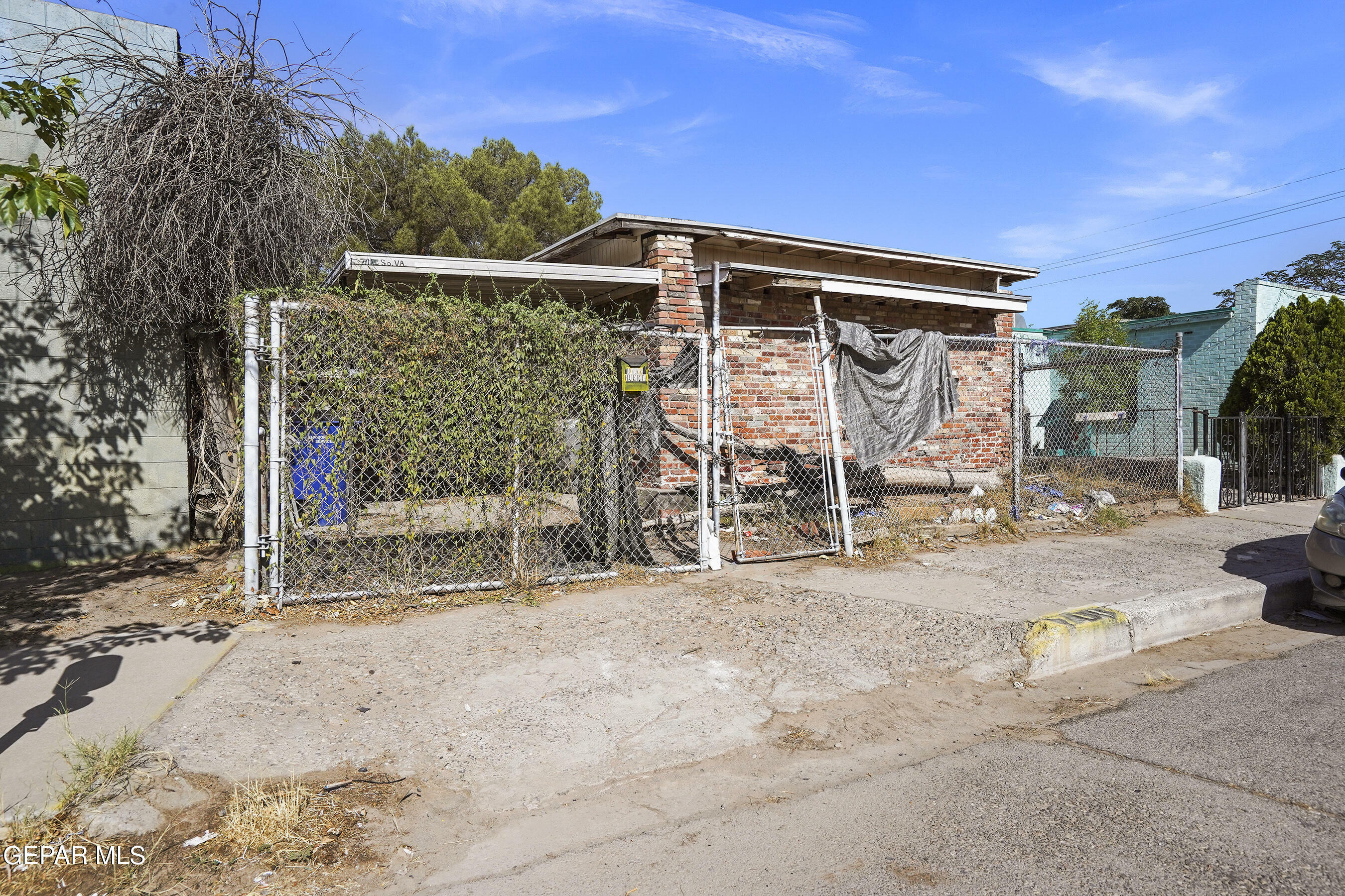 Property Photo: 711 S Virginia Street TX 79901