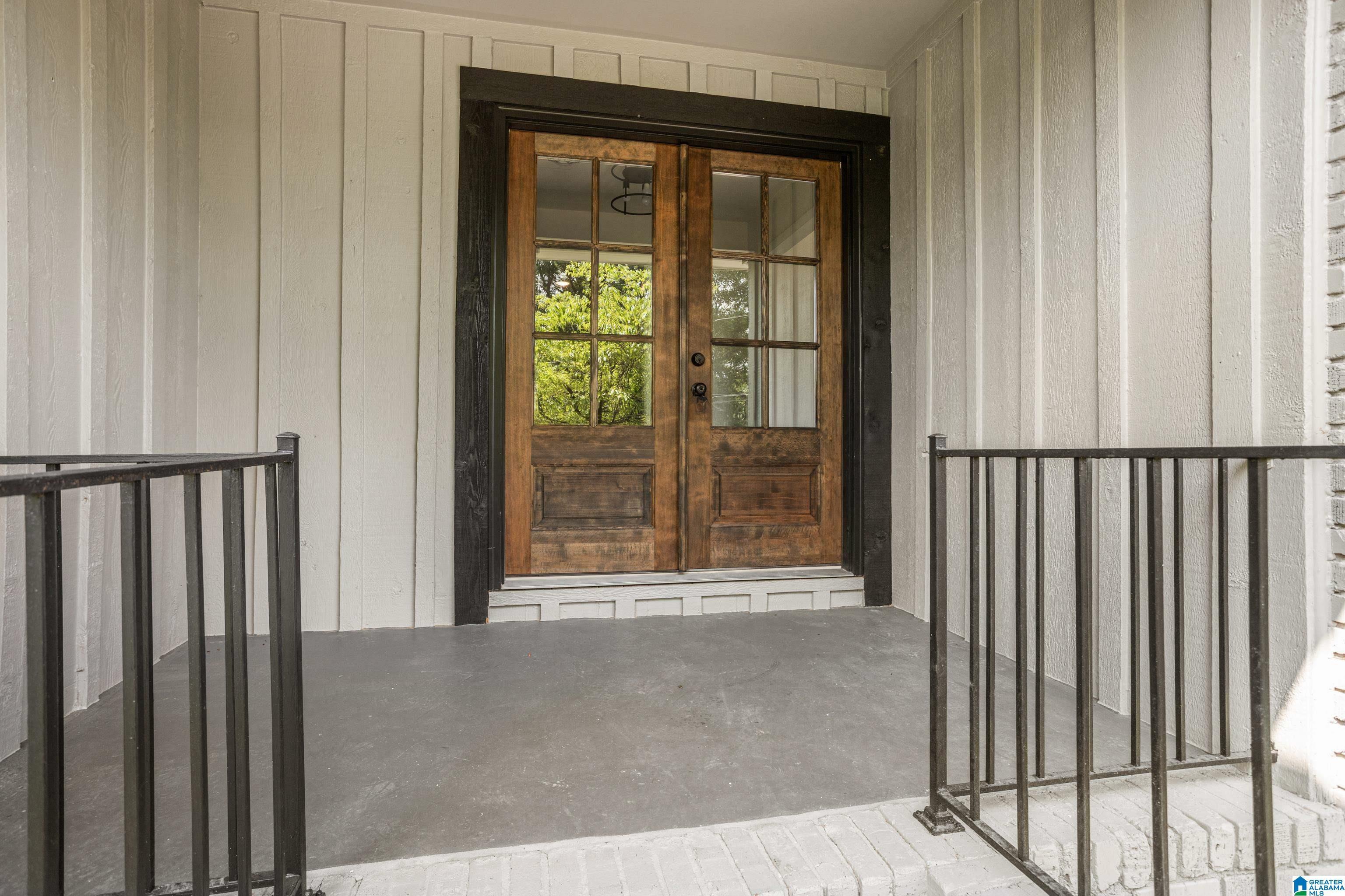 Property Photo: 3249 Wagon Gap Trail AL 35216