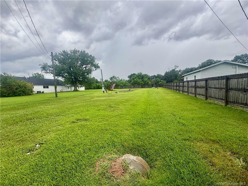 Property Photo:  5128 Elliott Road  LA 70605 