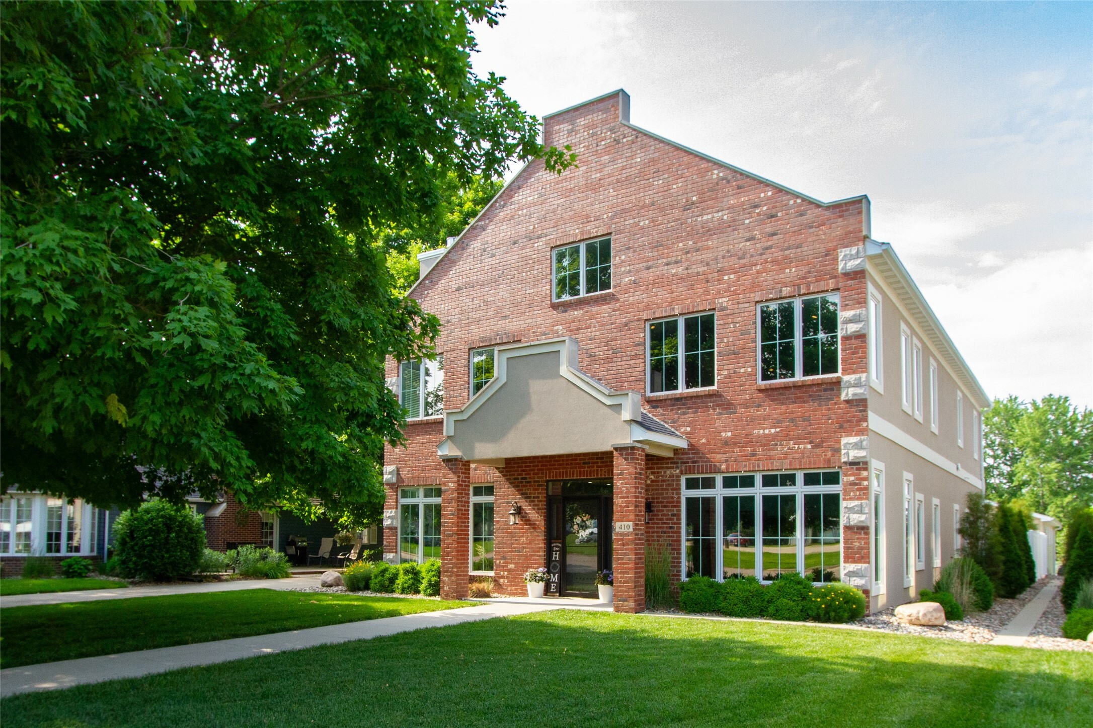 Property Photo: 410 Franklin Street IA 50219