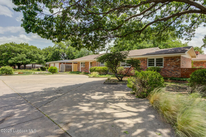 Property Photo:  4013 48th Street  TX 79413 