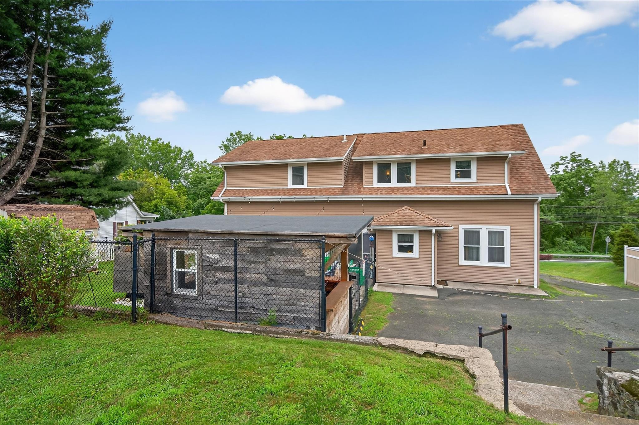 99 N Liberty Drive  Stony Point NY 10980 photo