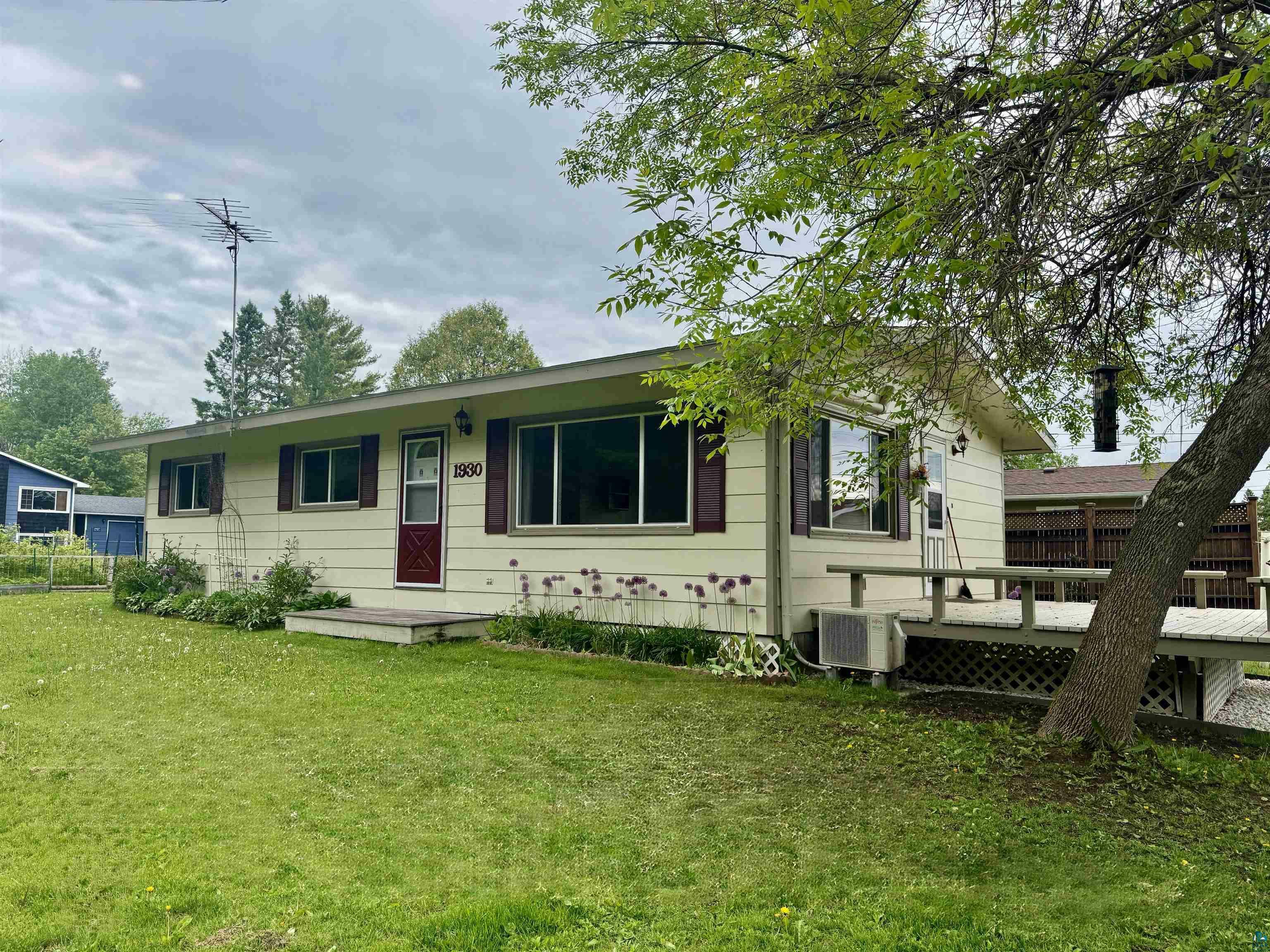 Property Photo:
