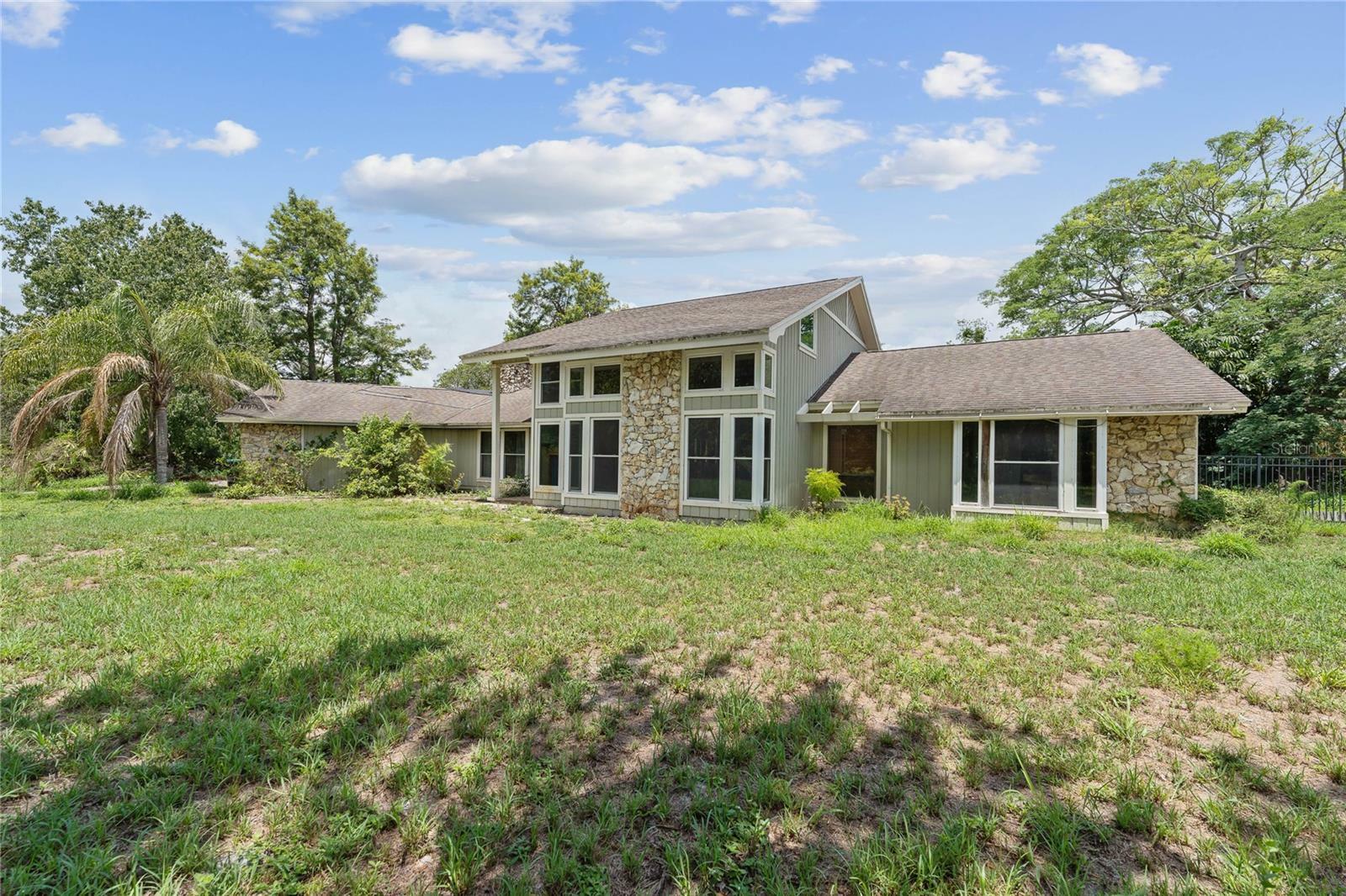 Property Photo: 8735 Rancho Court FL 32836