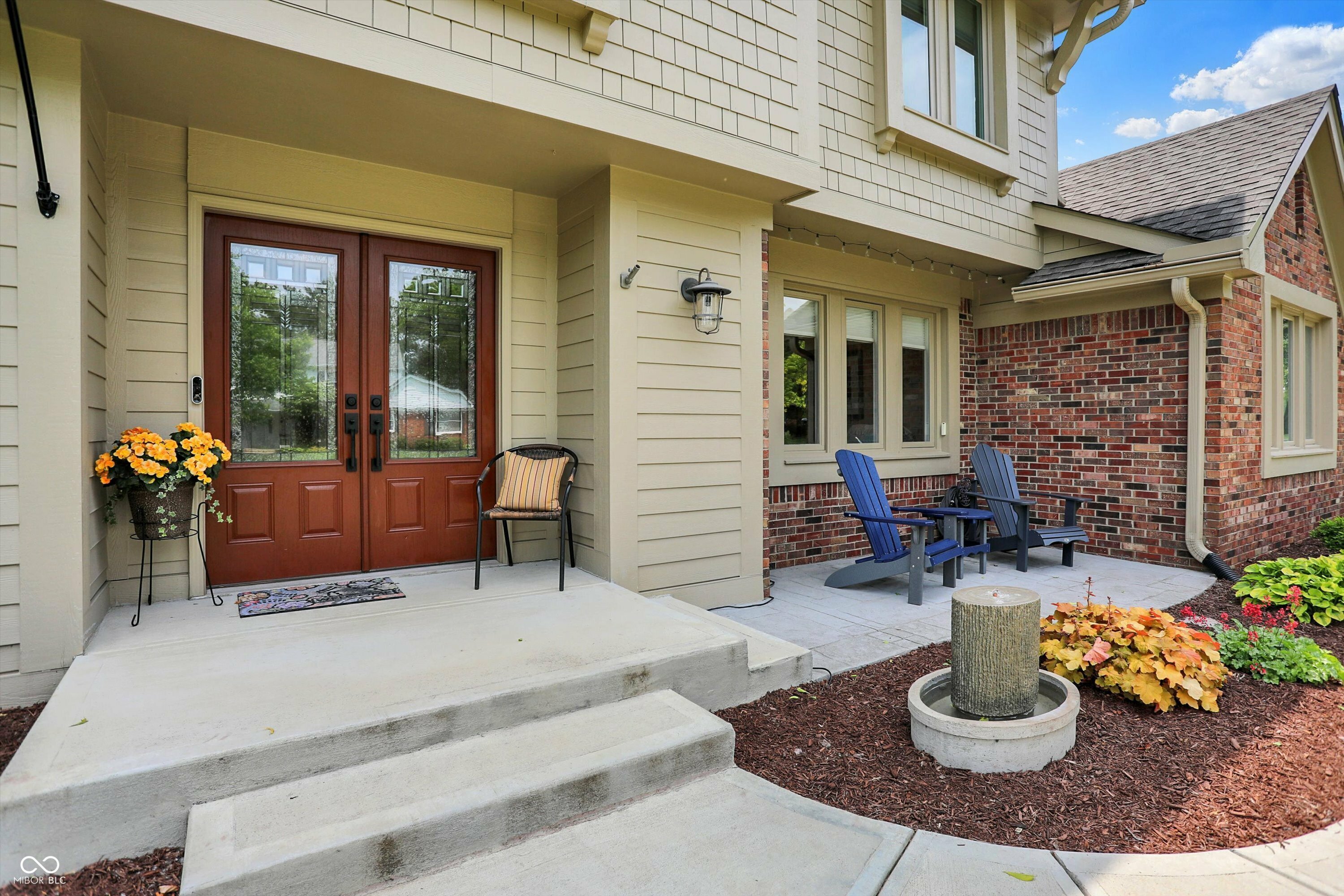 Property Photo:  1219 Driftwood Drive  IN 46033 