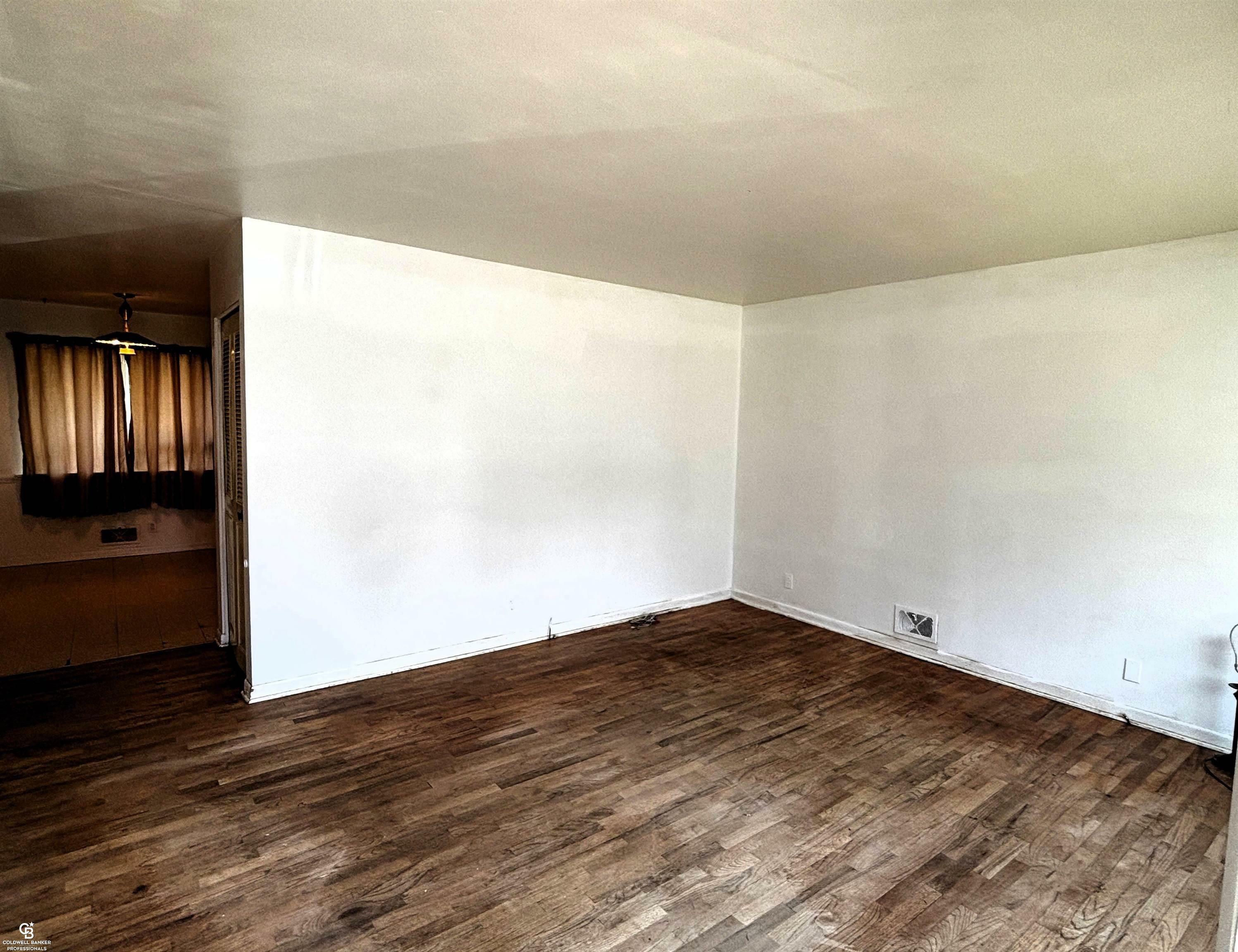 Property Photo: 3109 Yale Street MI 48503