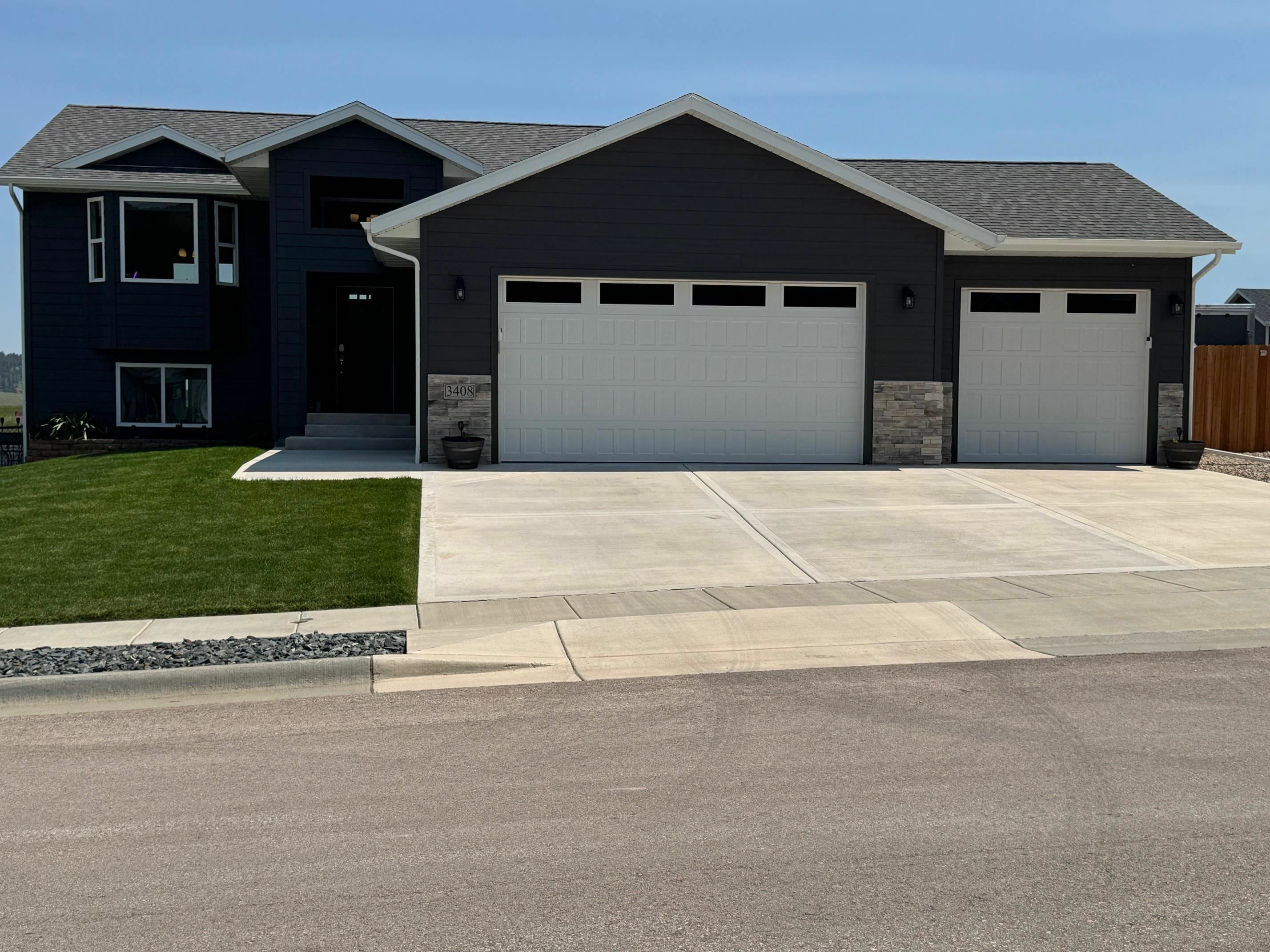 Property Photo:  3408 Davenport Loop  SD 57785 