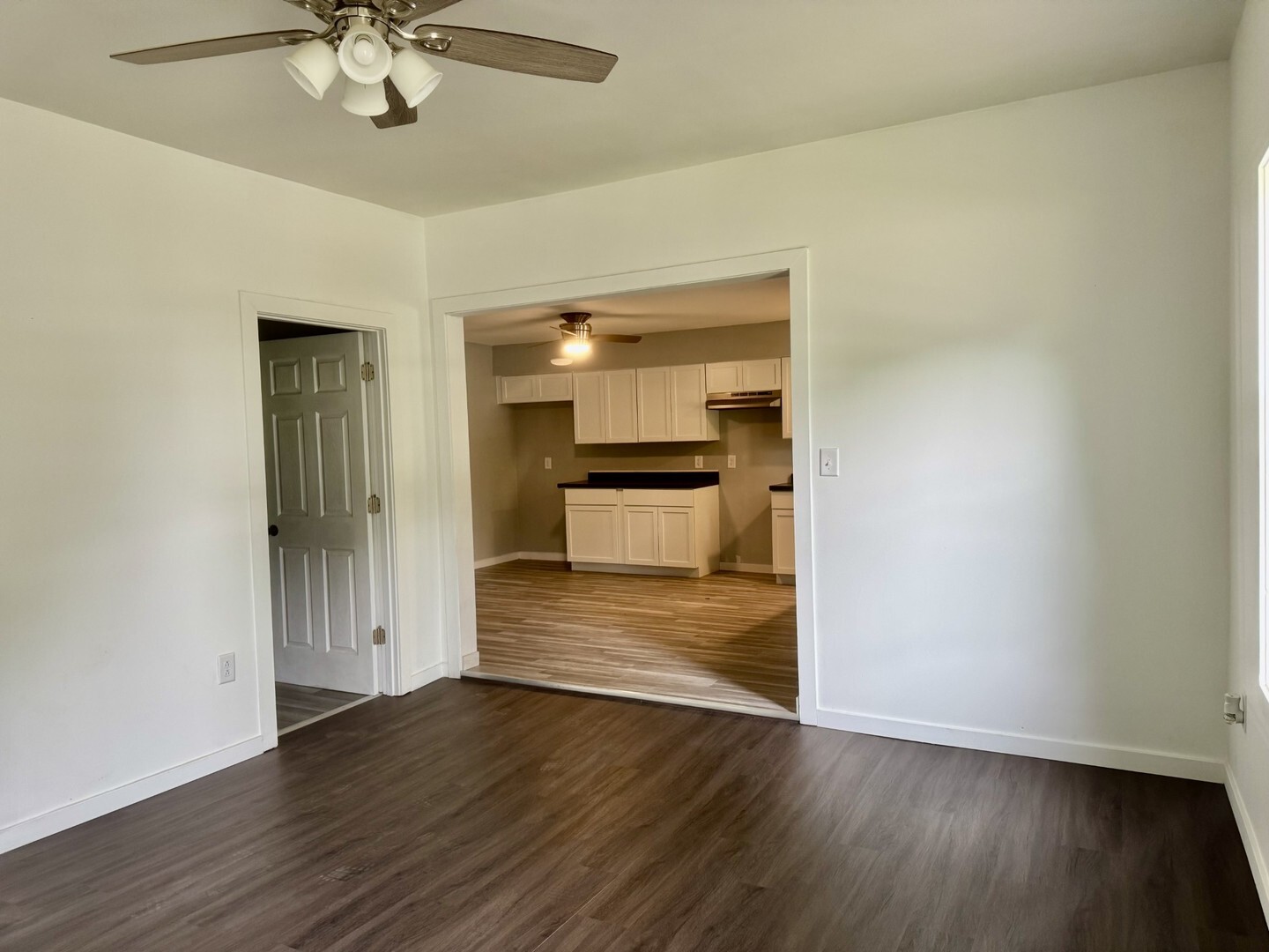 Property Photo:  73 4th Street  IL 61301 