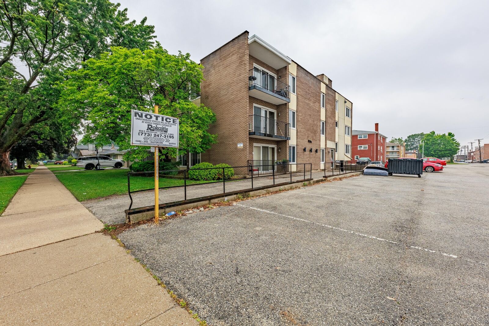 Property Photo: 9516 S Kildare Avenue 2N IL 60453