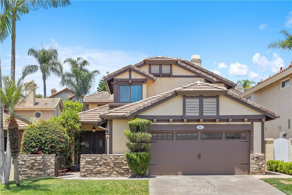 Property Photo: 21 Somerset CA 92679