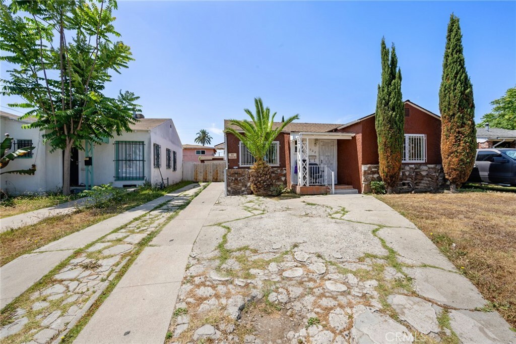 Property Photo: 1022 W 101st Street CA 90044