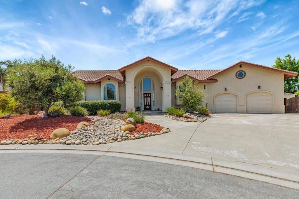 Property Photo: 50 Schmidt Court CA 95023