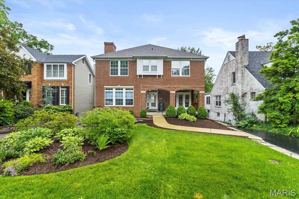 Property Photo:  520 East Drive  MO 63130 