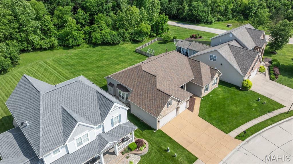 Property Photo: 905 Summit Oaks Drive MO 63025